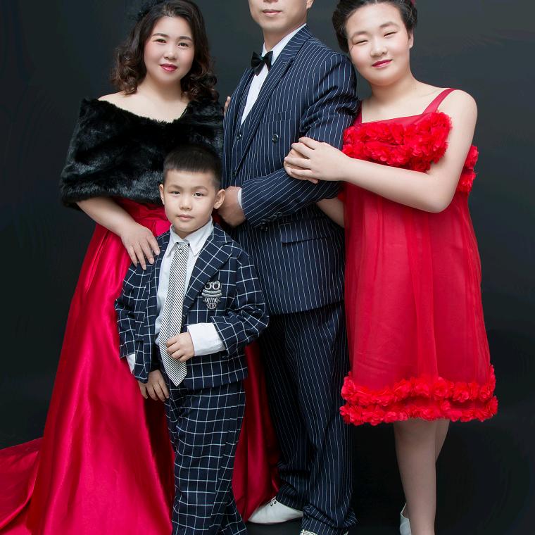 忻州冠珠瓷砖居然店玲姐