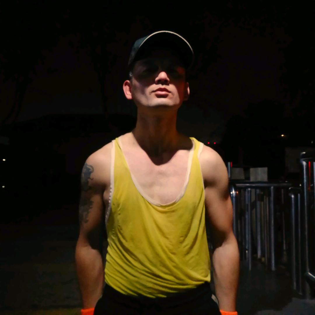 身体建设者小方