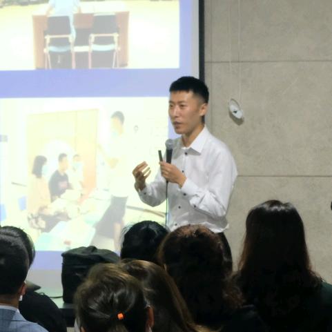 懂报考的刘老师