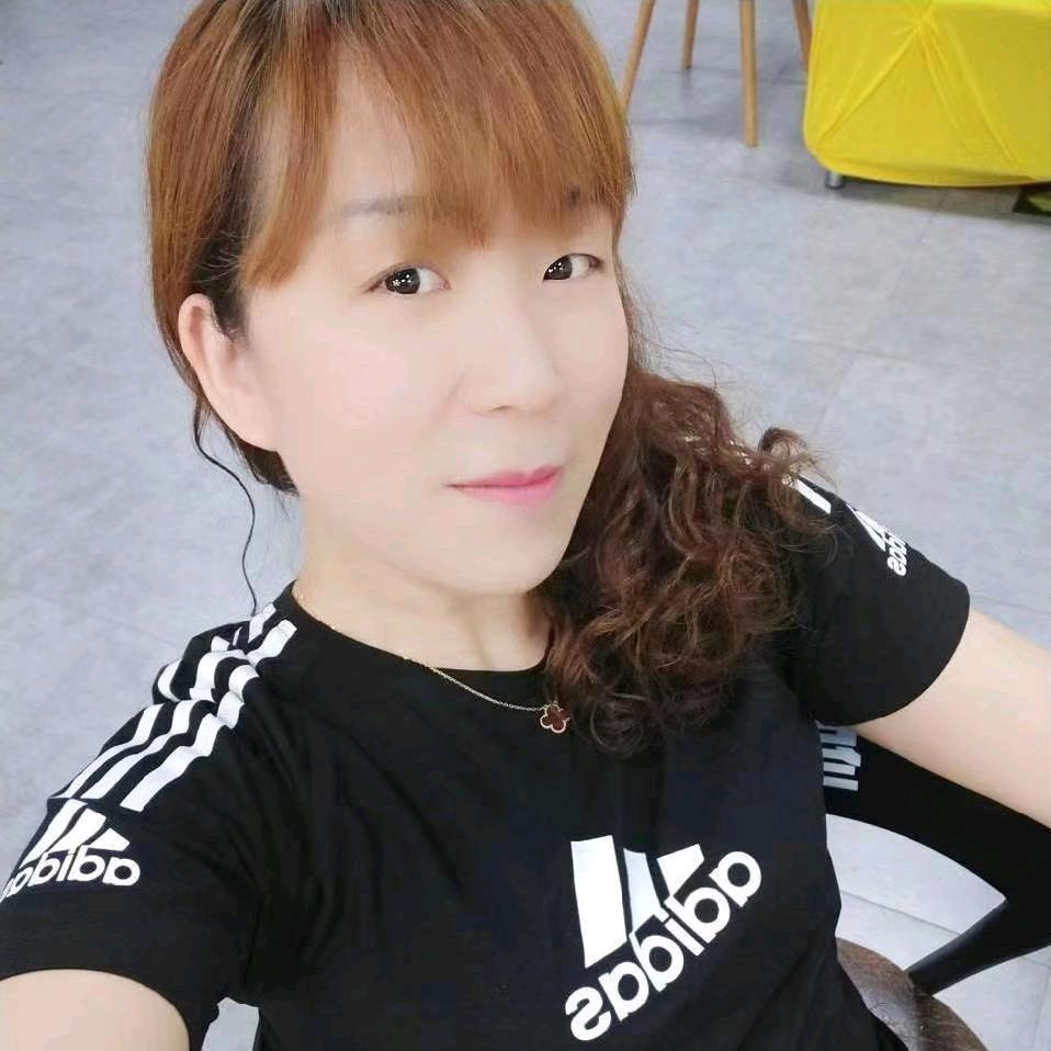 新疆棉袜子工厂店