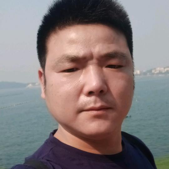 小飞哥哥😊
