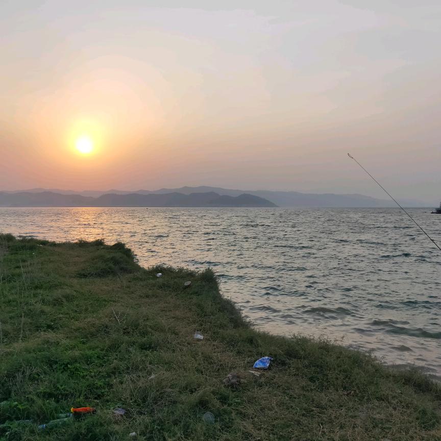 那山那水