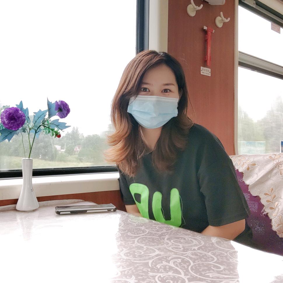 爱目色十分
