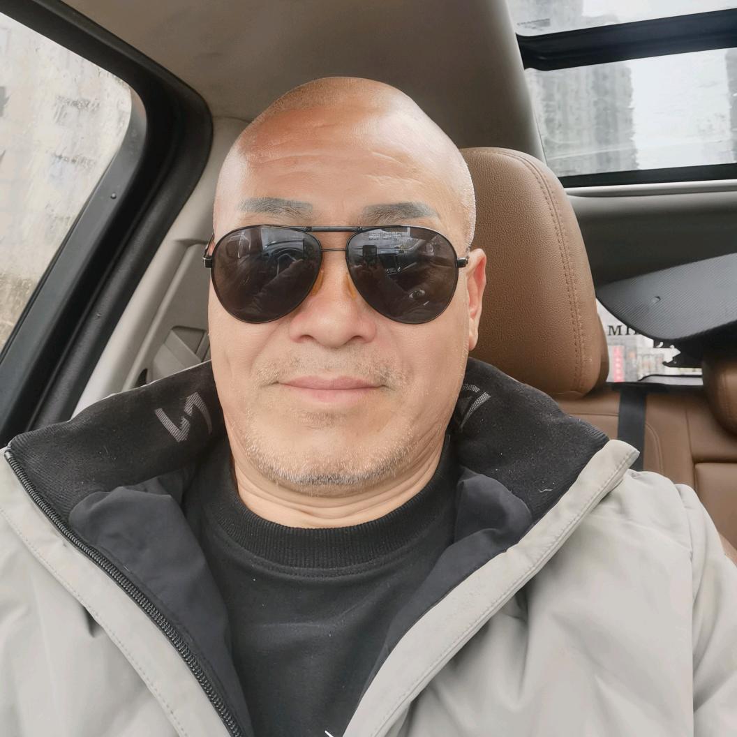 幸福人，老玩童。胡。