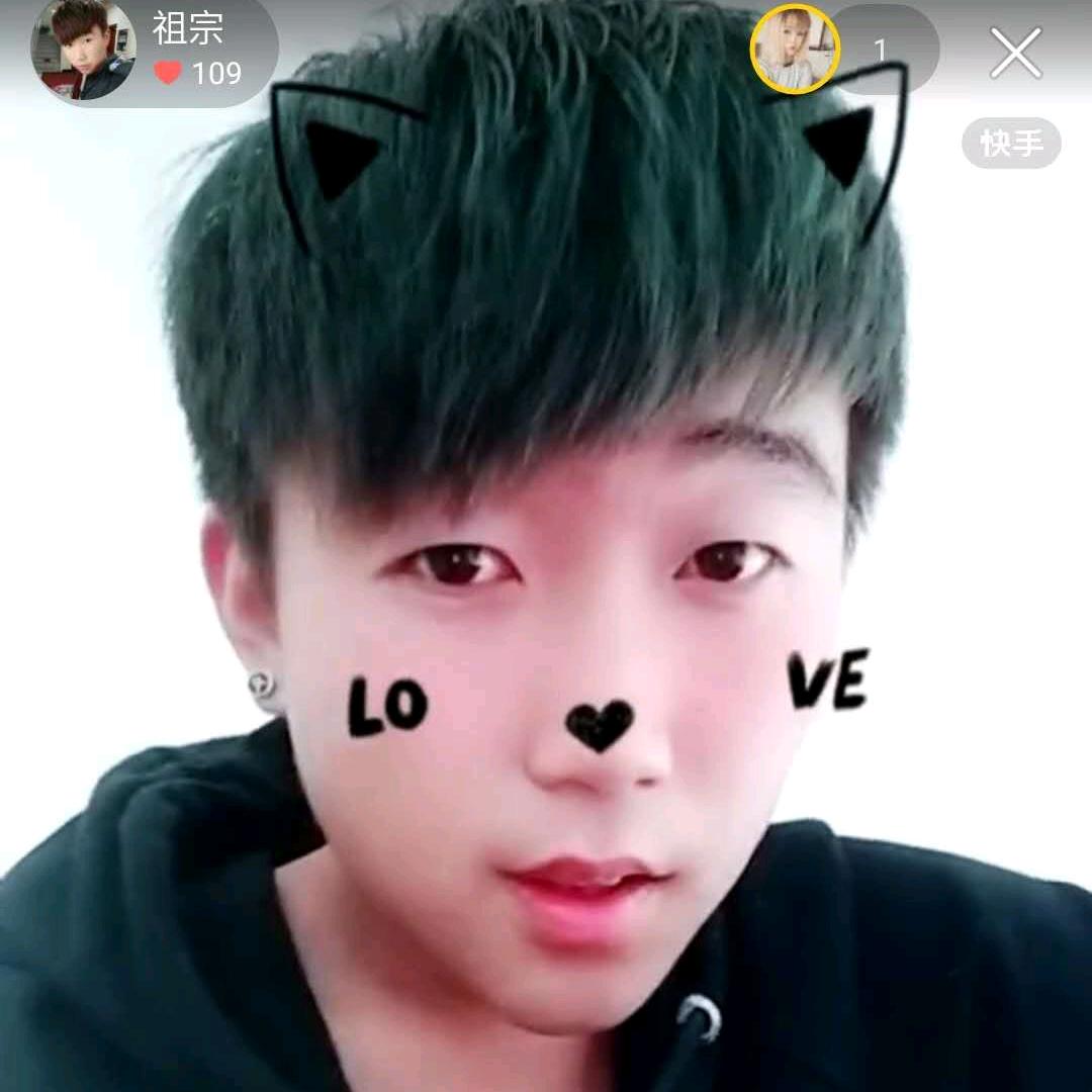 俏皮