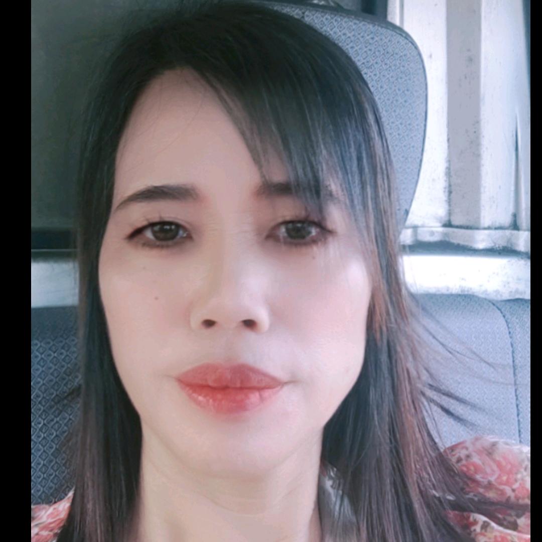 谭娟，喜欢唱歌晚上7点开播