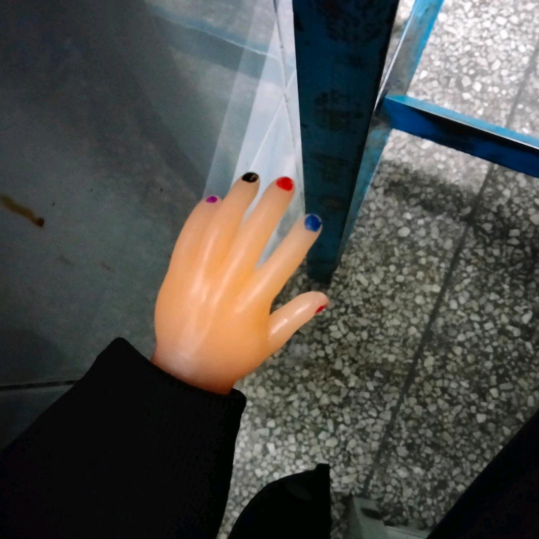 想和星星遨游世界.