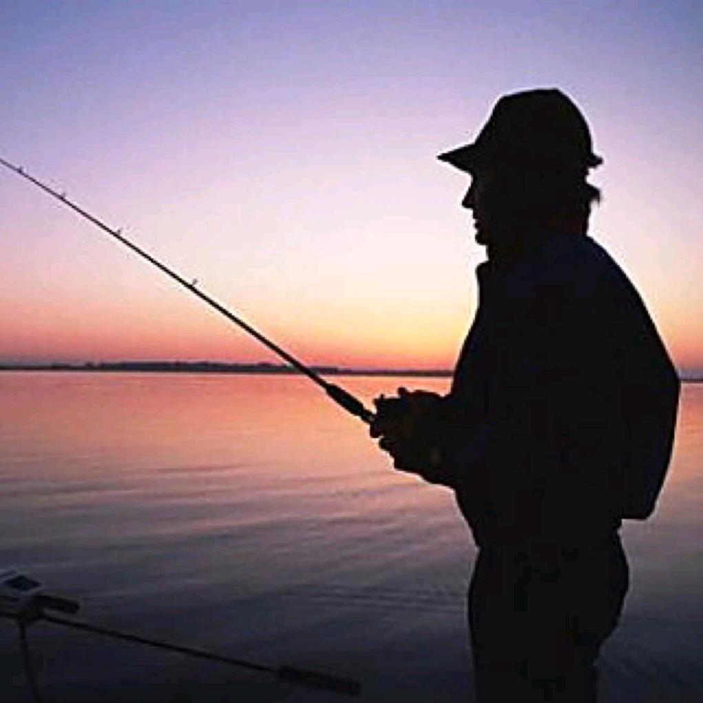 喜欢钓鱼的大叔