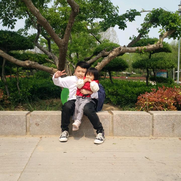 河南濮阳 的哥三哥