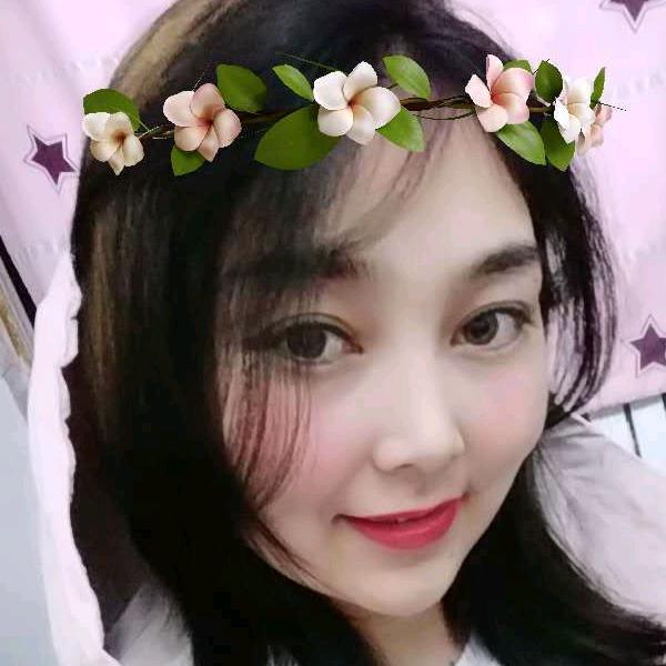 漂亮的女儿。