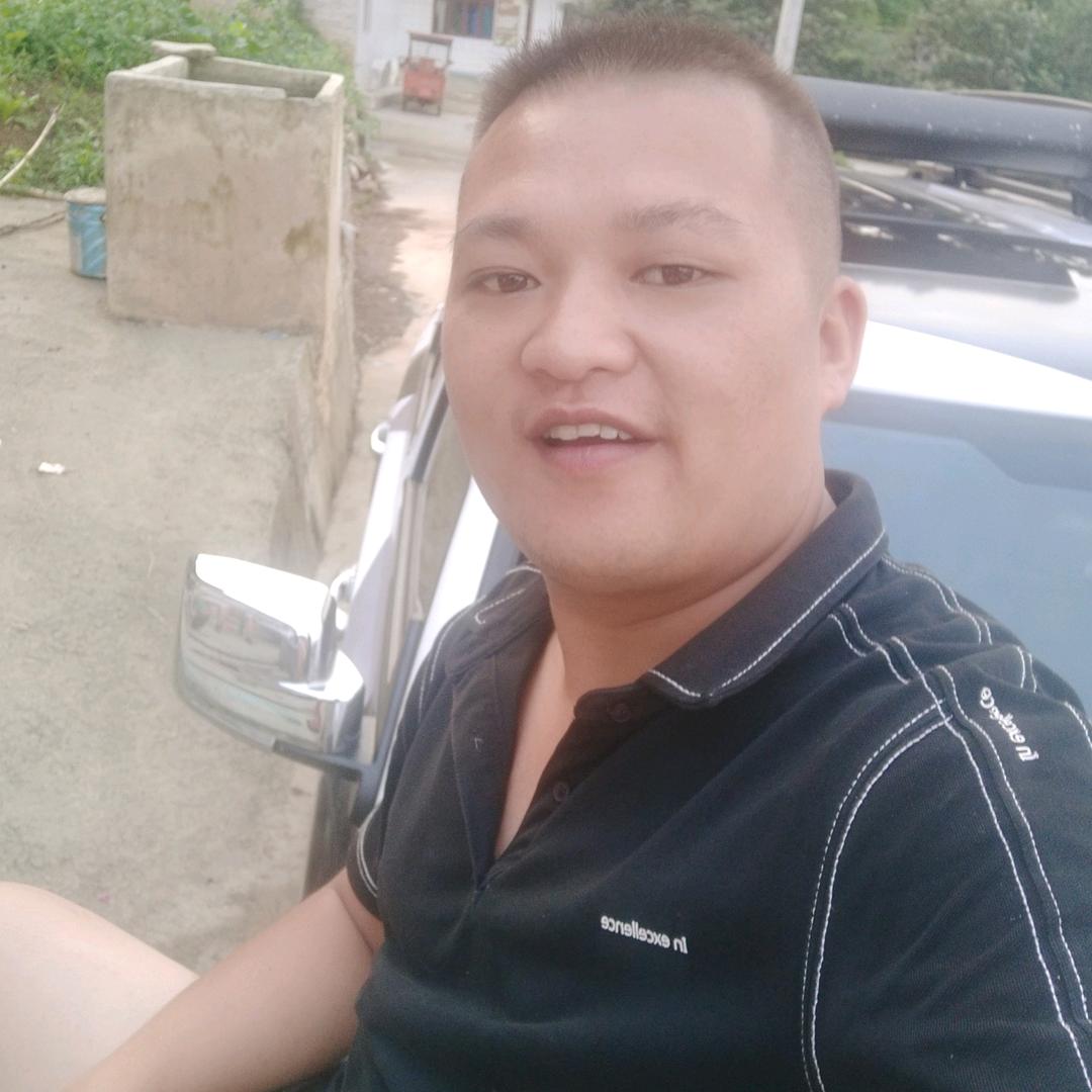 青春给了拖拉机