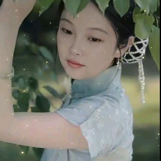 @如梦🦋