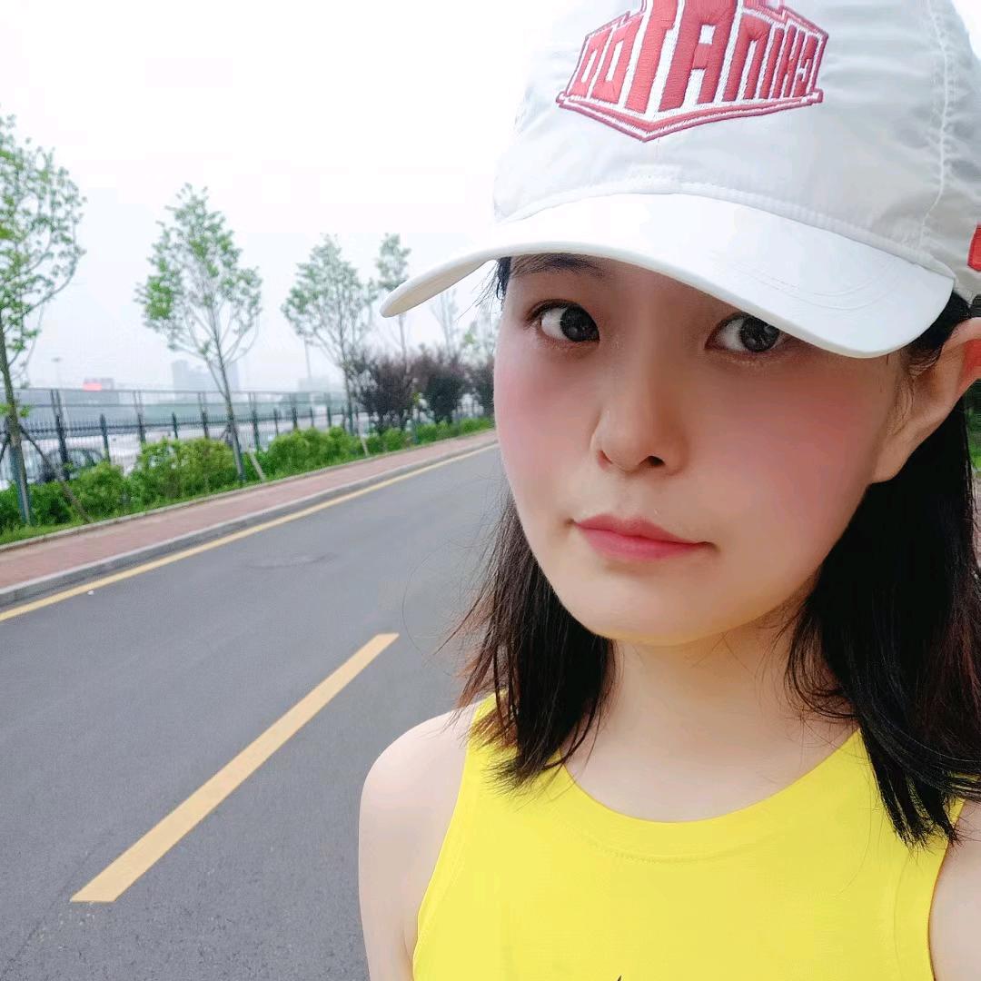 庆庆在跑步