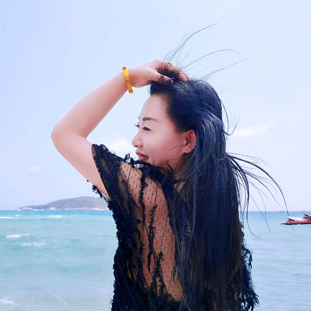 雪儿91797（徐沟七月萱宸女装店）