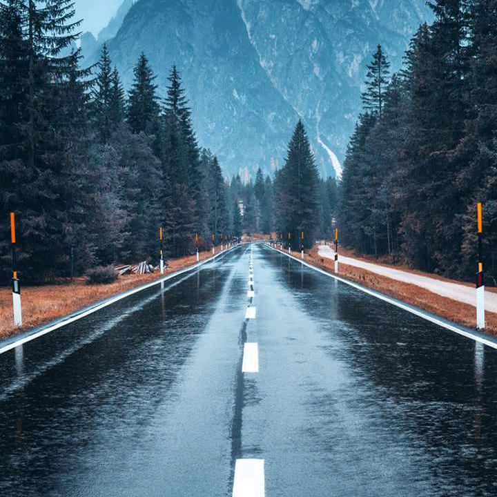 阿*雷
