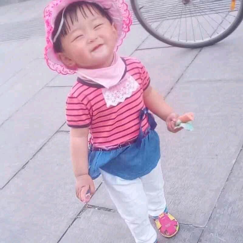 小红红