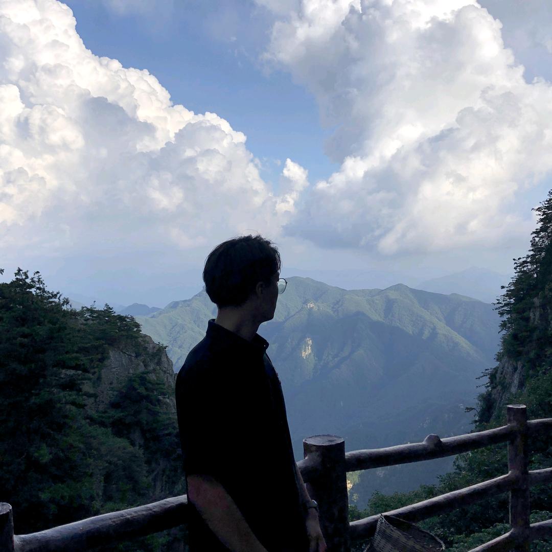 🇨🇳小王同志