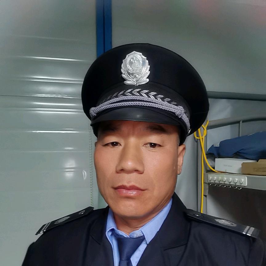 展明亮