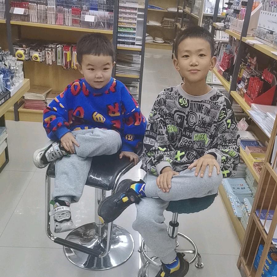 吴晗  吴晓最棒