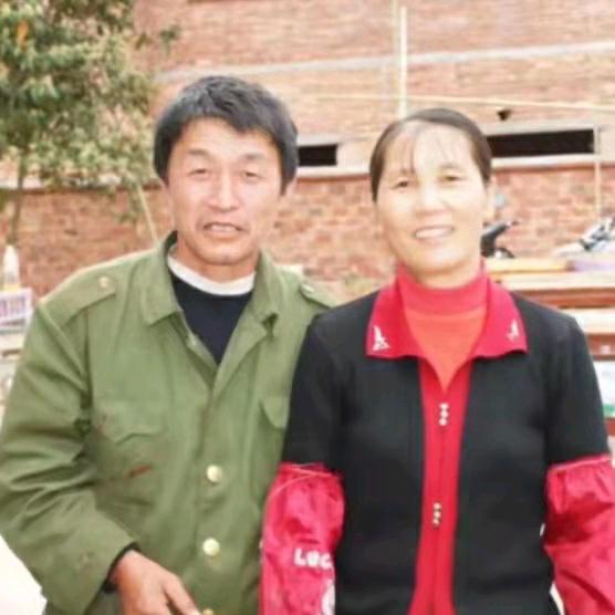 邓香莲奶奶