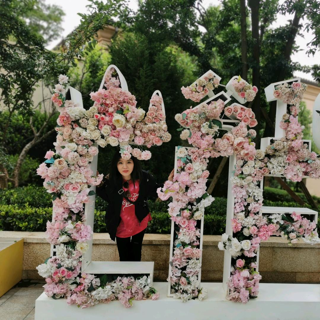 六盘水-君君-服装--’阁兰秀依