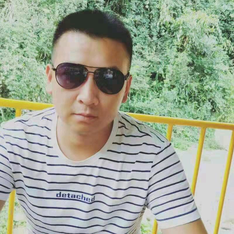 张彬