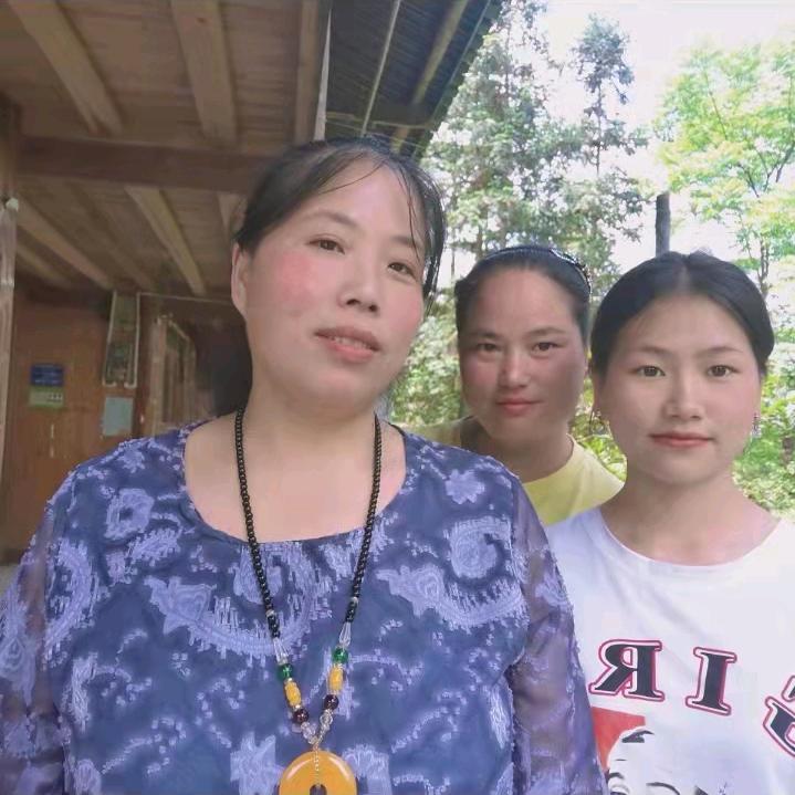我是天堂飘雪。