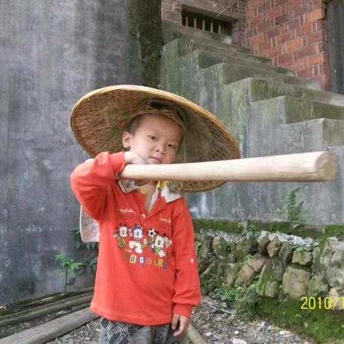 嵩儿建宝