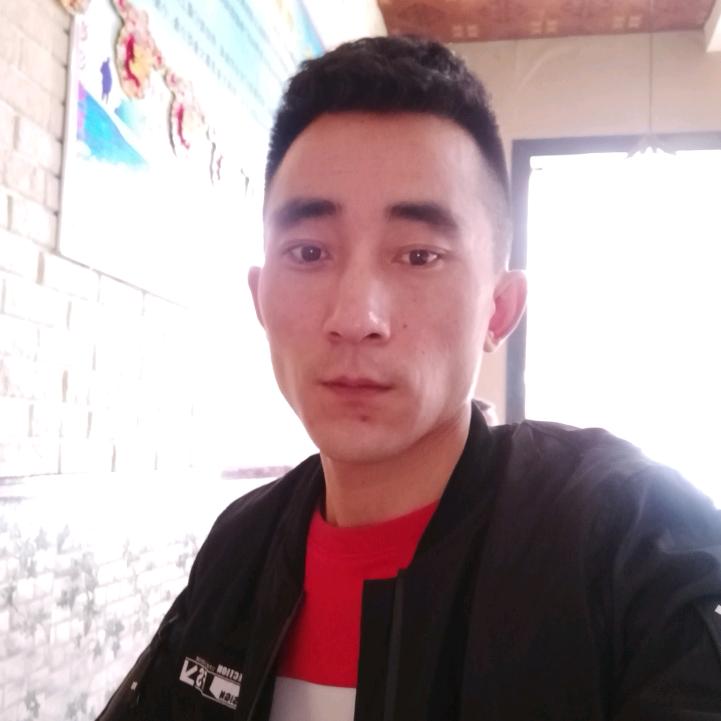 东北丫蛋铁锅炖鱼官方号