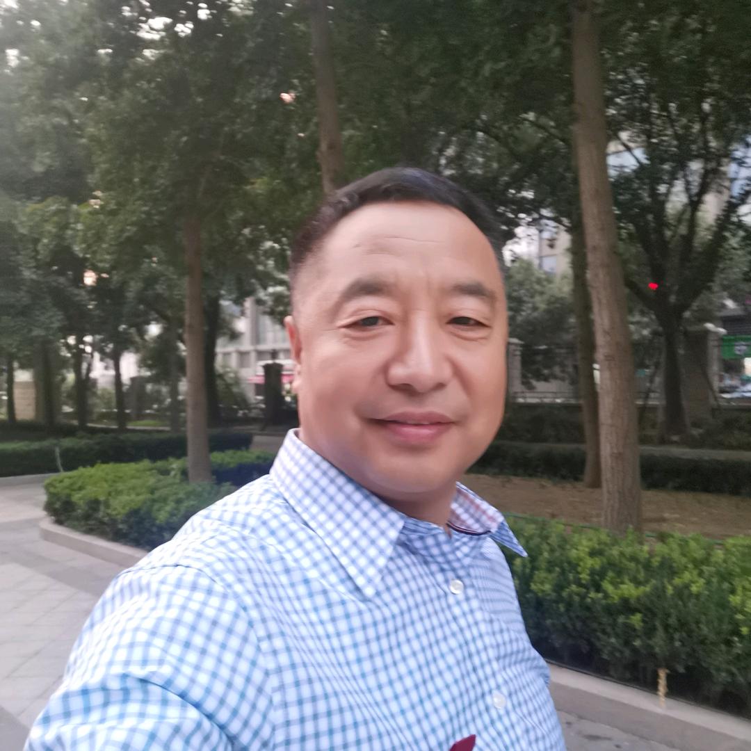 塔什干乌中友谊城王哥