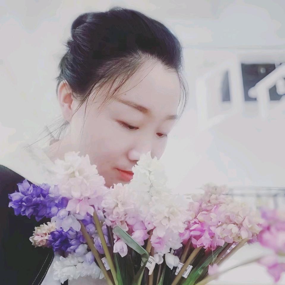 月色微凉