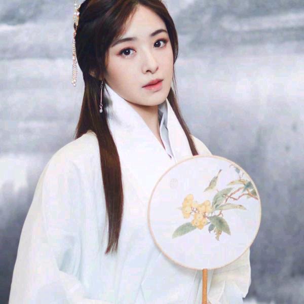 🌹开心的小苹果🌹