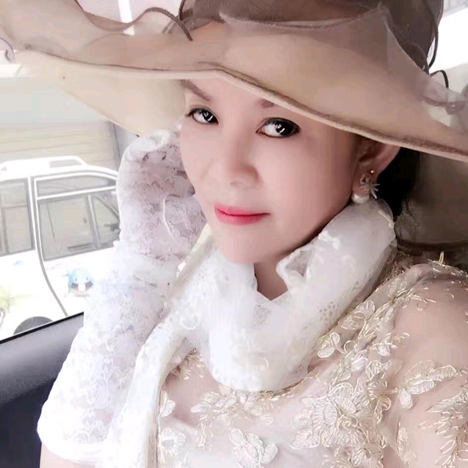 秦勤媛美甲-艺术人生