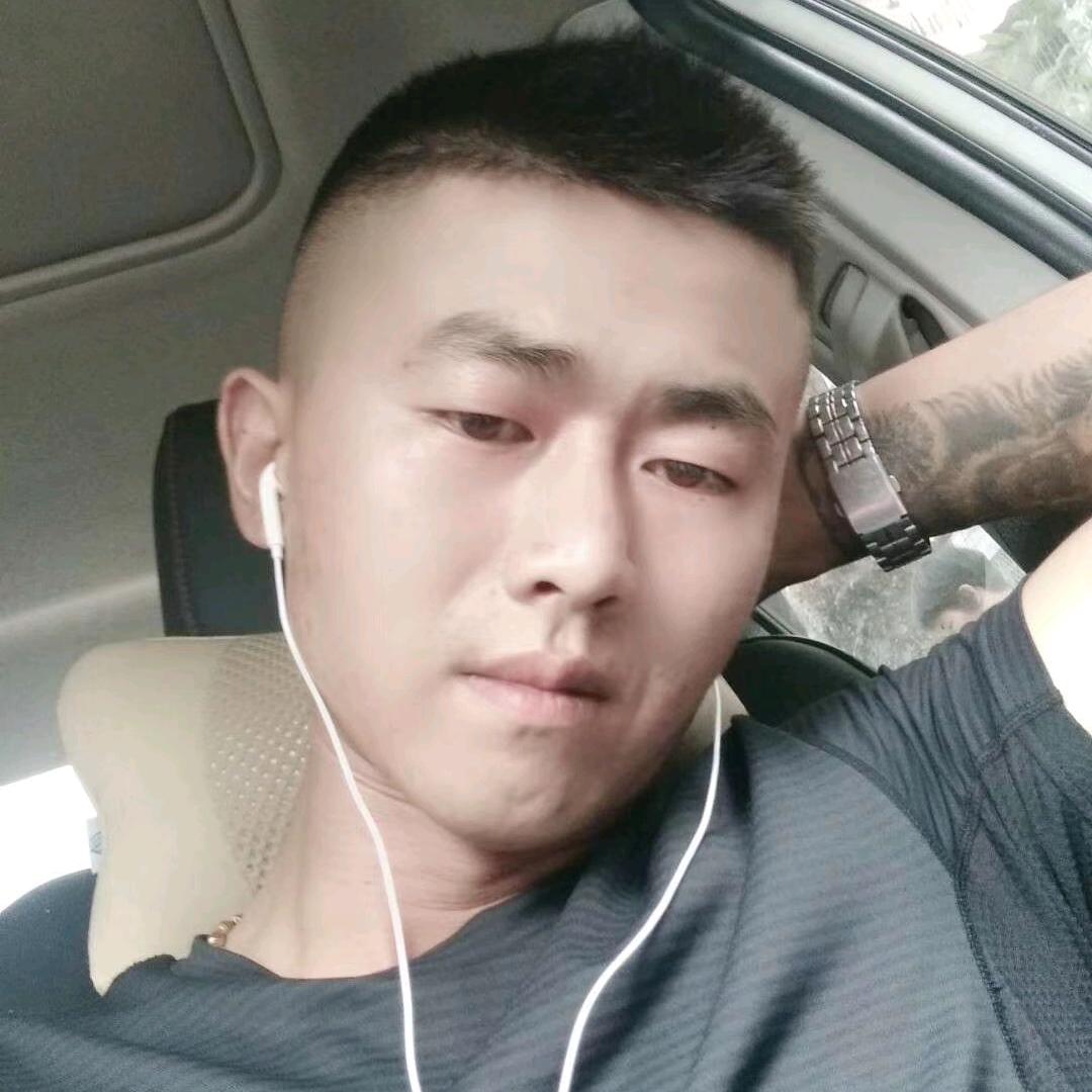 钢丝绳上的舞者
