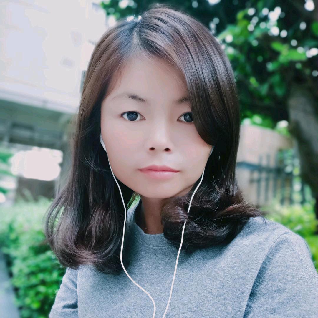钦州市弘大驾校女教练