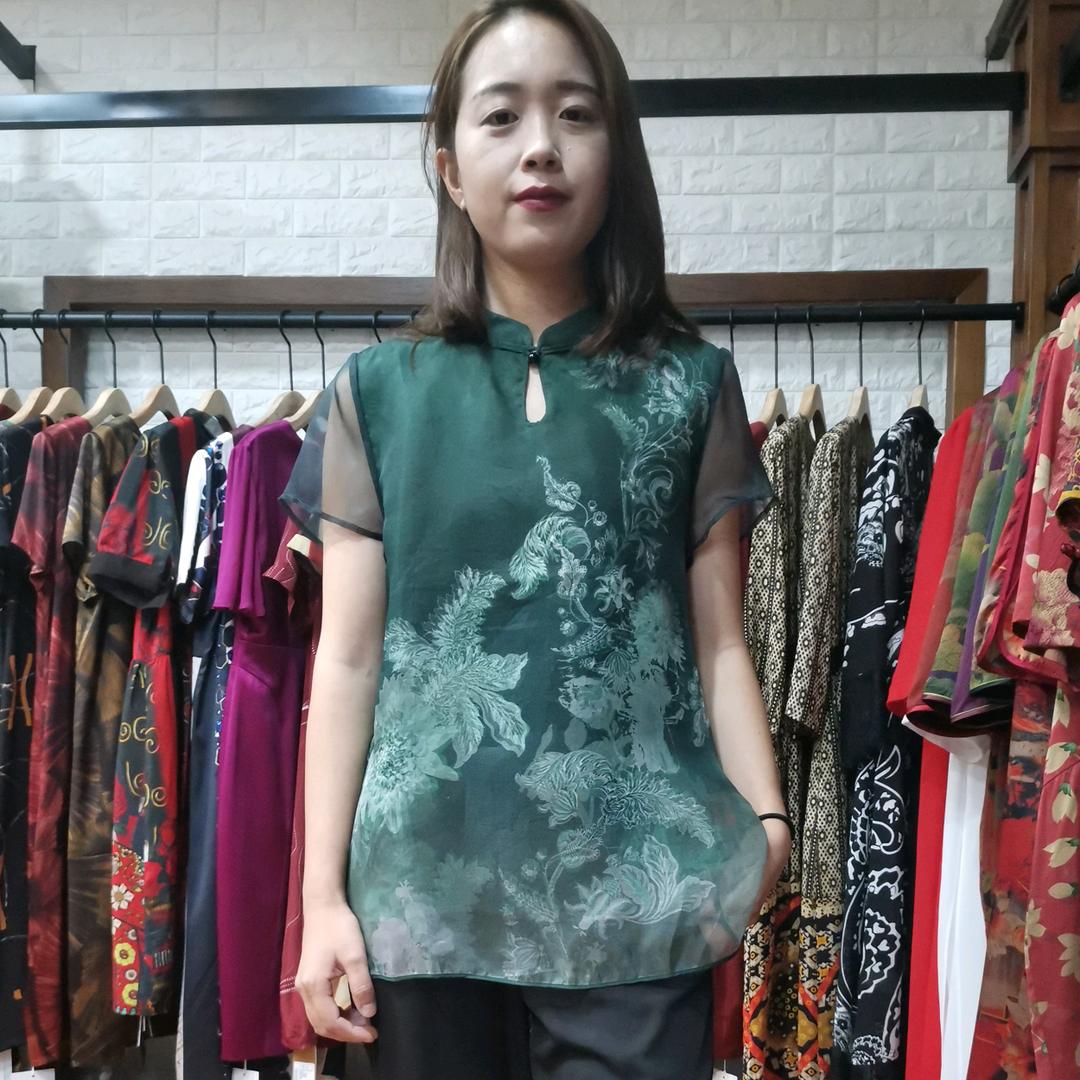 小邓说服装