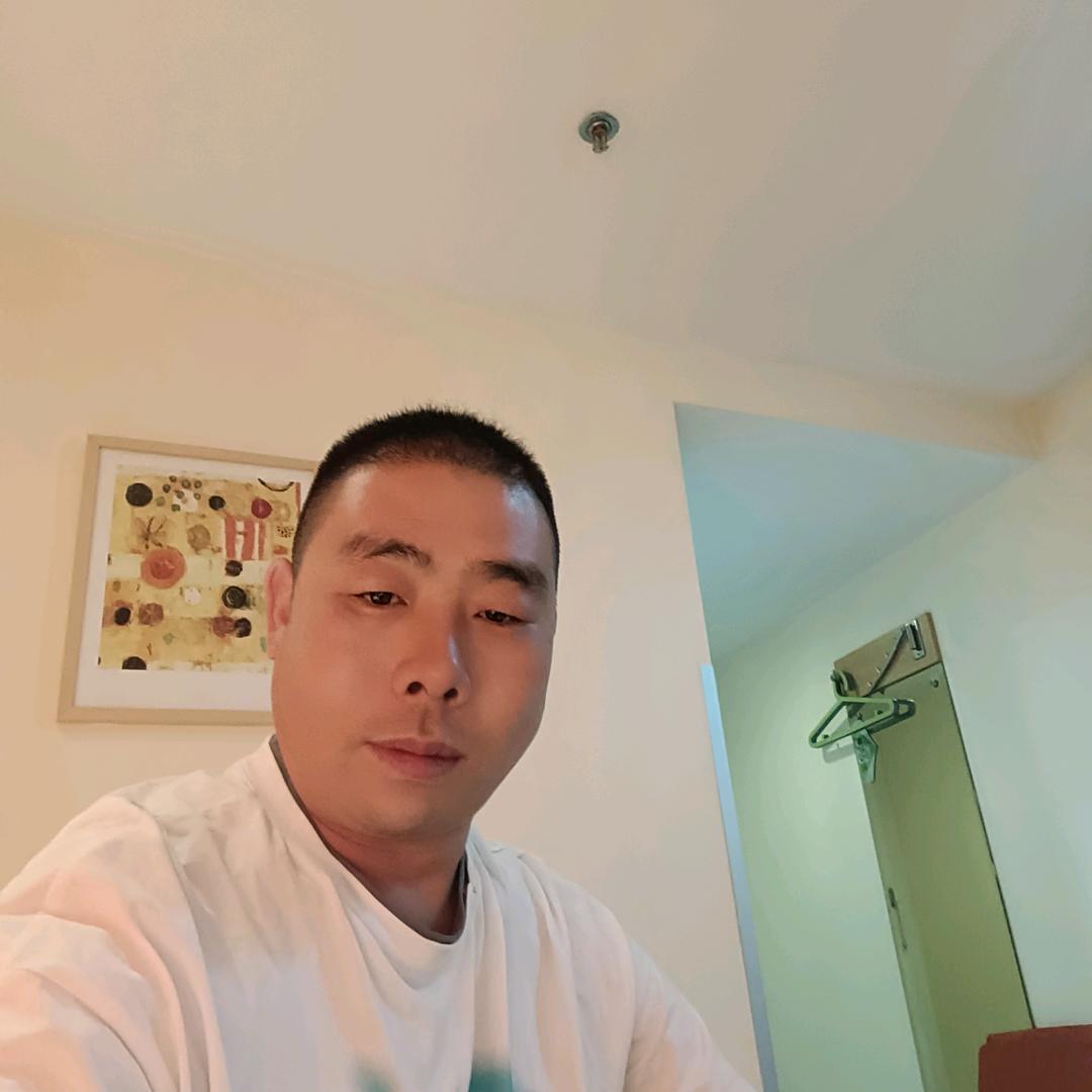 孟伟