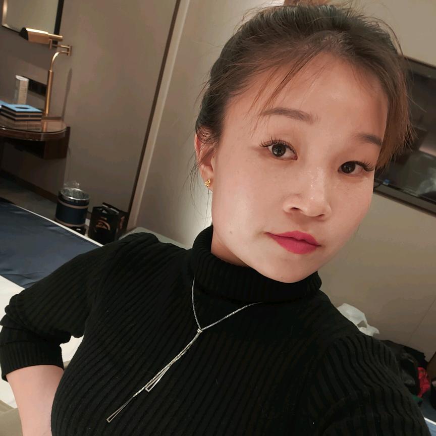 云秋