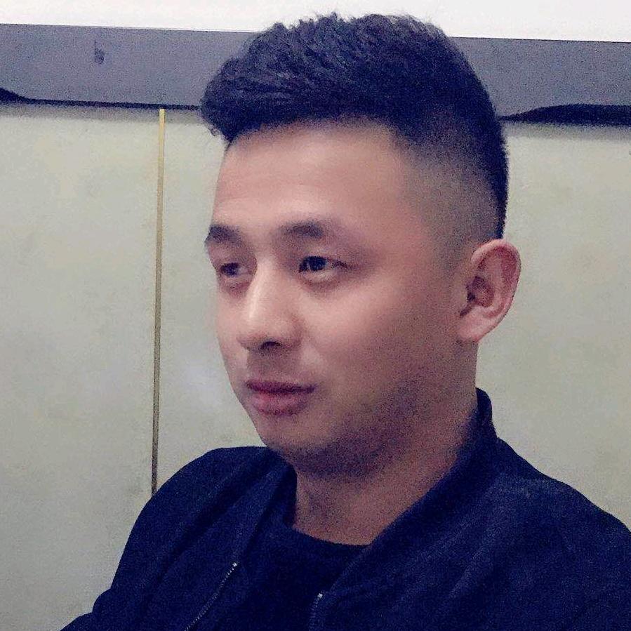 李海斌