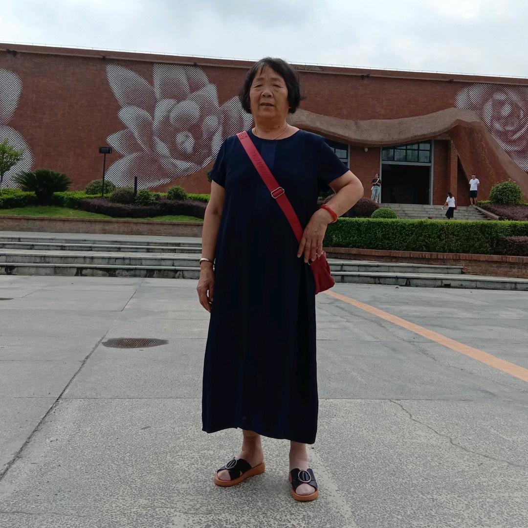 侯世端