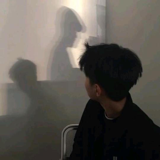 小胖学长。
