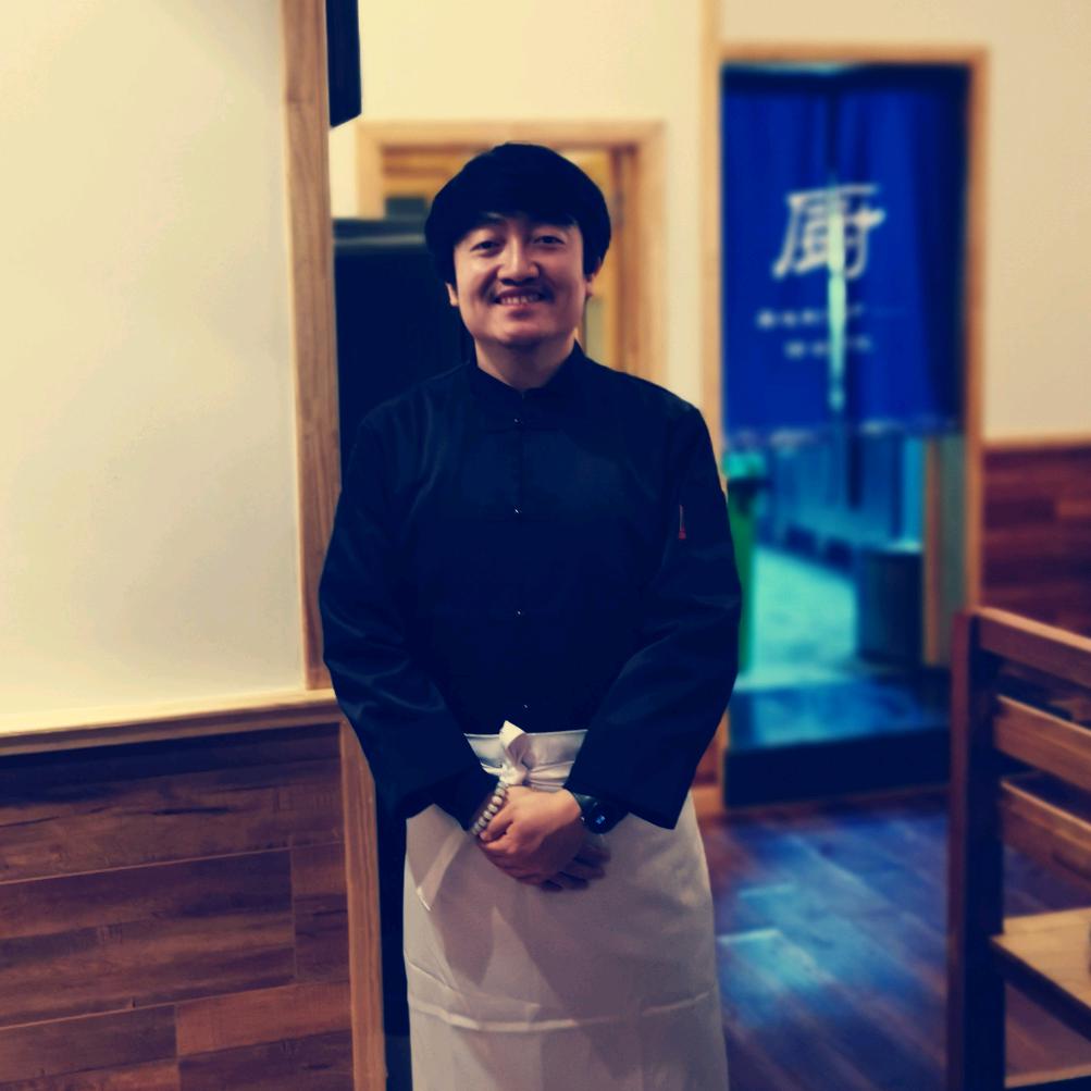 小小凡人居