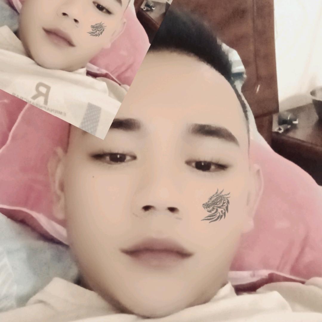 小挖斗🇨🇳🇨🇳