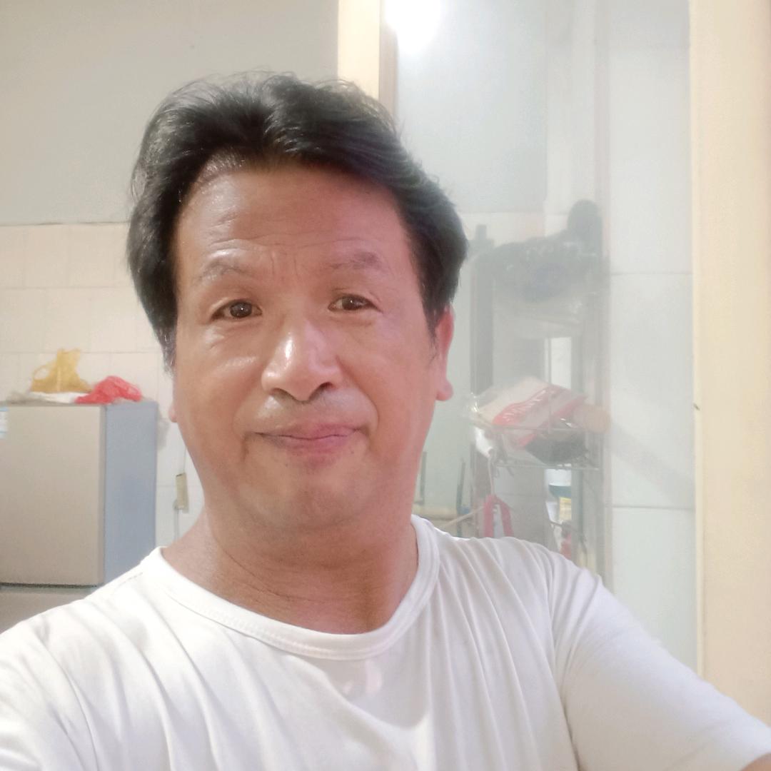 南知舒金牛