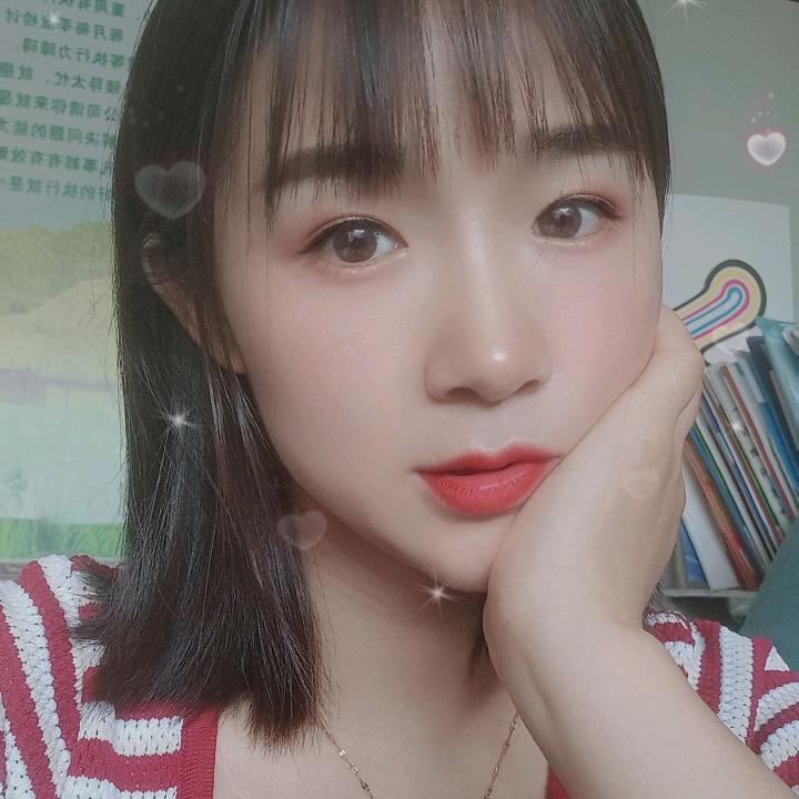 小婷子吖
