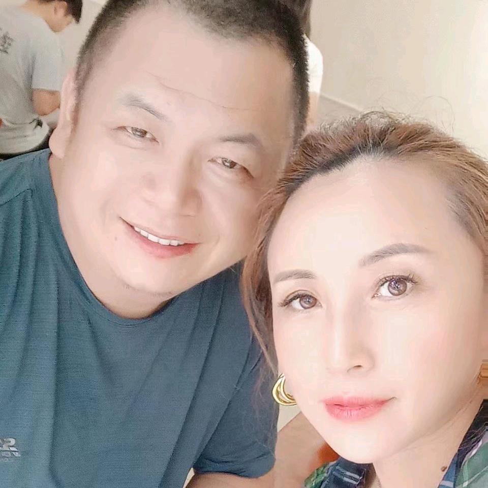 大宏宏和小红红