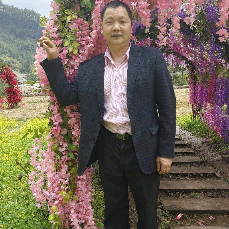 今生缘72年的🐭