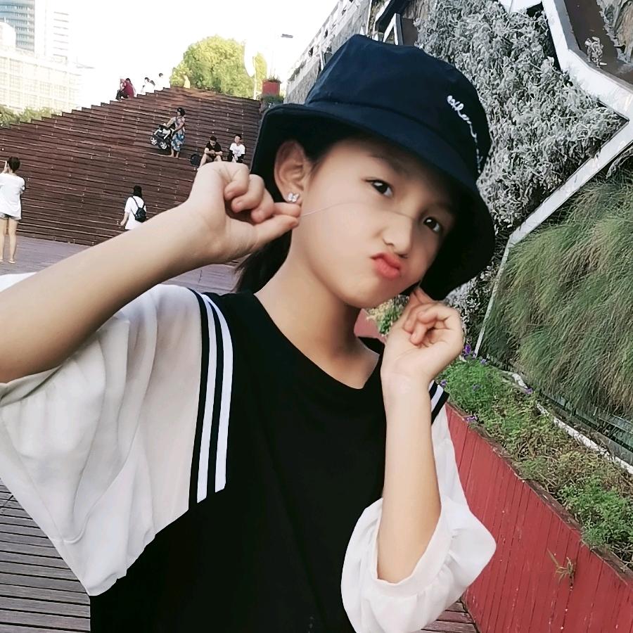 龙泽家园仿石漆兄弟外墙装饰