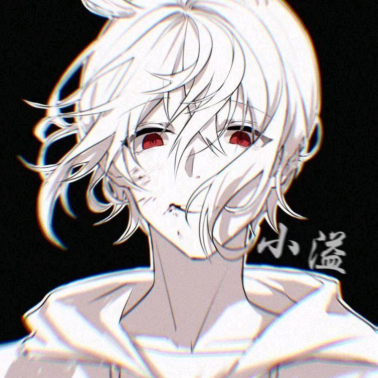 中二的小溢