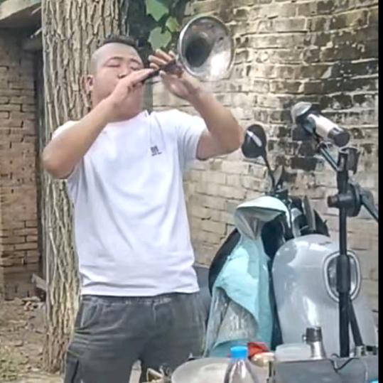 玄武小辫青年演绎